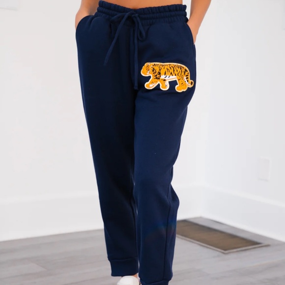Judith March tiger sweatpants